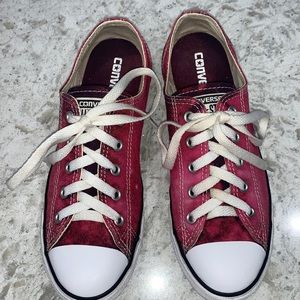 Bleach Spray Converse. Womens 8 ✌️😊